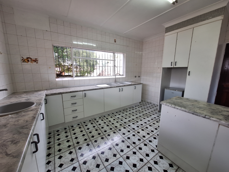 3 Bedroom Property for Sale in Lindhaven Gauteng
