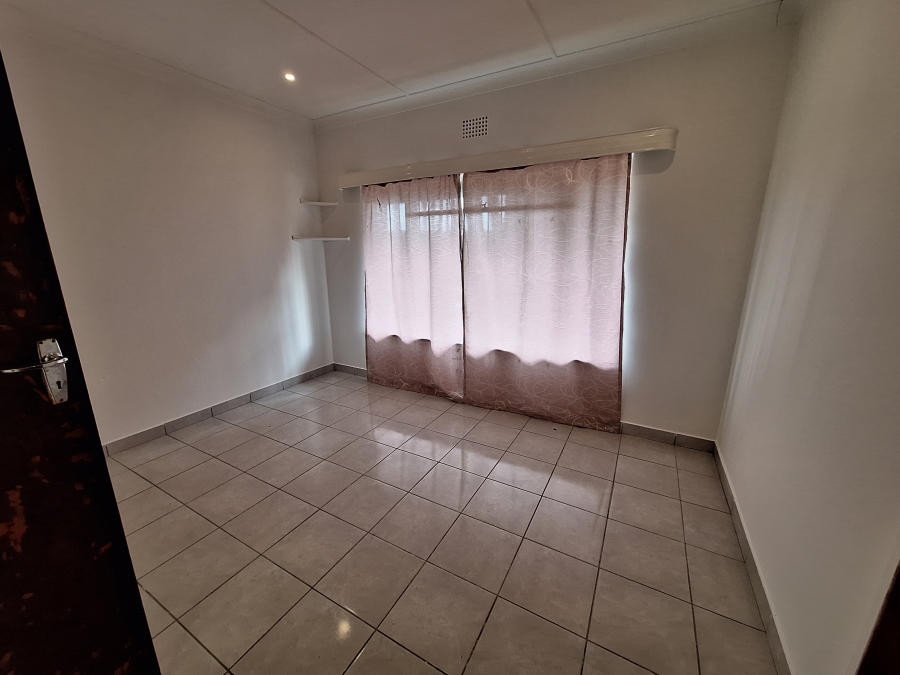 3 Bedroom Property for Sale in Lindhaven Gauteng