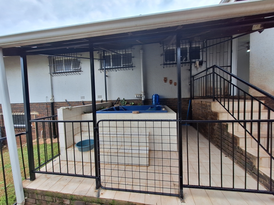3 Bedroom Property for Sale in Lindhaven Gauteng