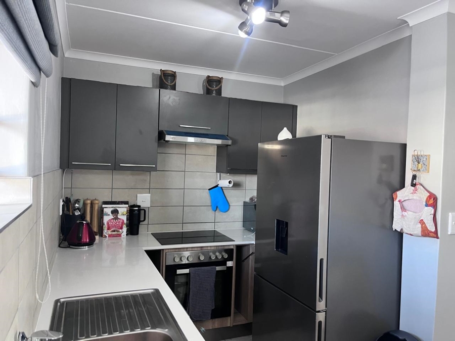 To Let 2 Bedroom Property for Rent in Sagewood Gauteng