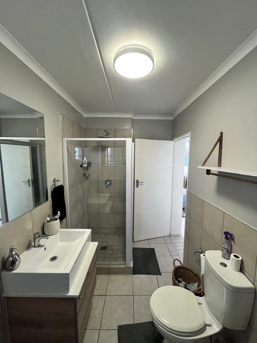 To Let 2 Bedroom Property for Rent in Sagewood Gauteng