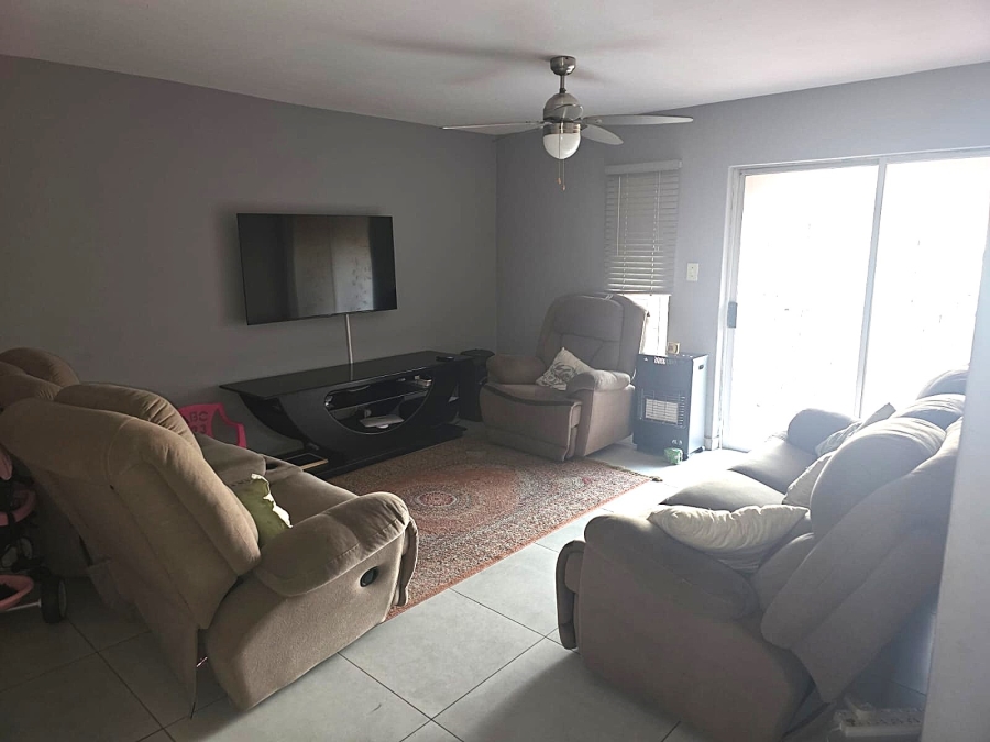 3 Bedroom Property for Sale in Doornpoort Gauteng