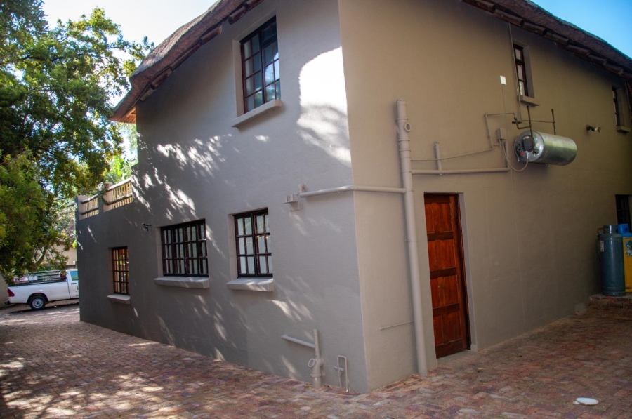 4 Bedroom Property for Sale in Buccleuch Gauteng