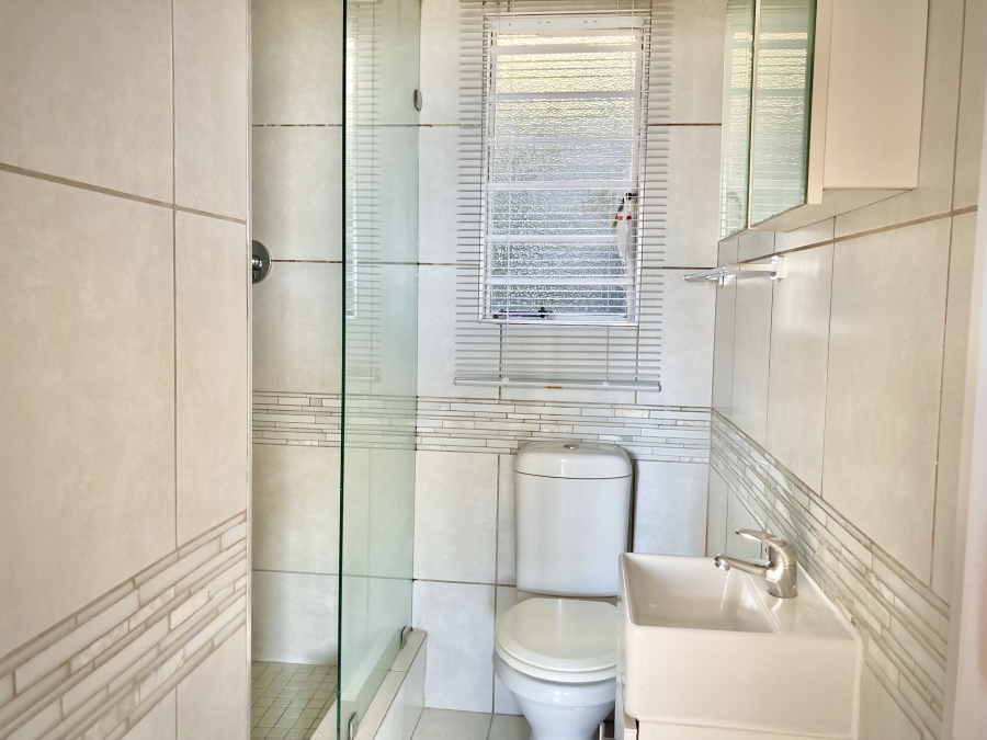 To Let 3 Bedroom Property for Rent in Bedfordview Gauteng