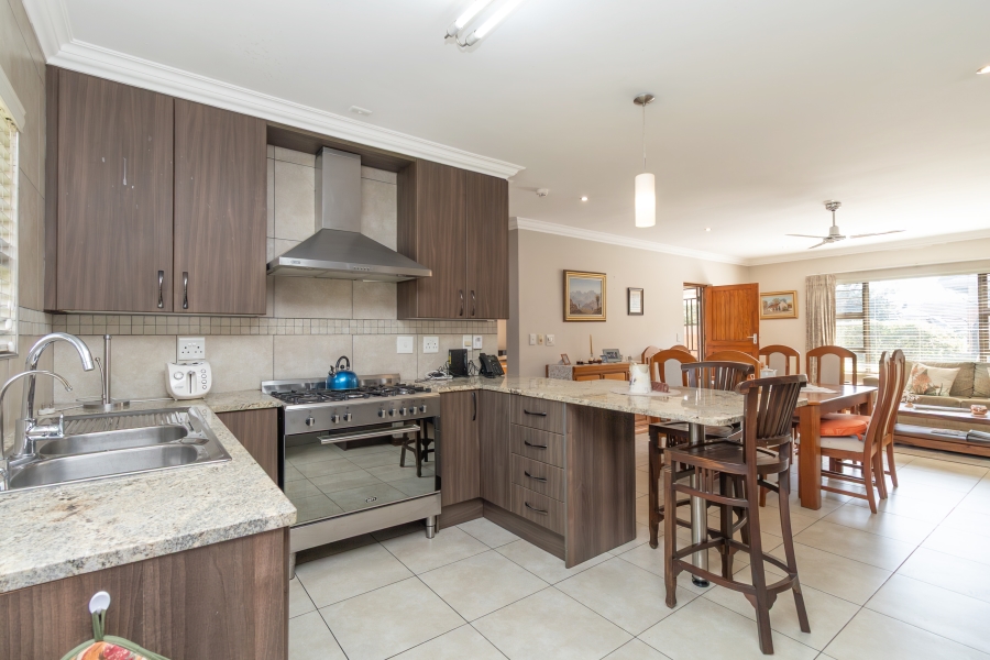 3 Bedroom Property for Sale in Douglasdale Gauteng