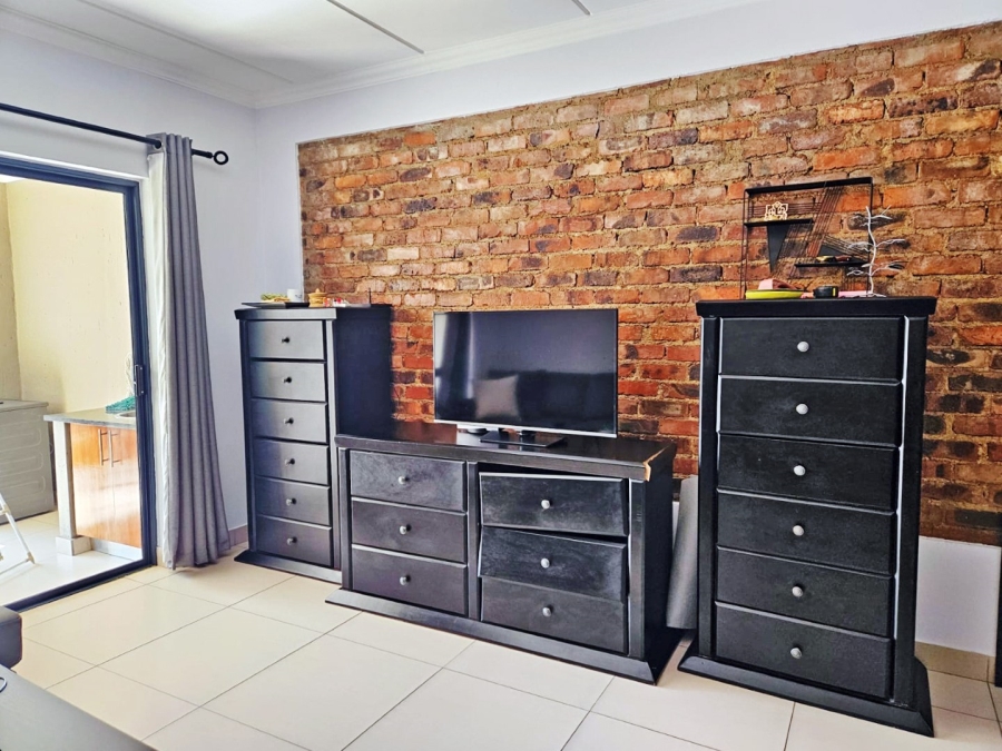 To Let 2 Bedroom Property for Rent in Edenburg Gauteng