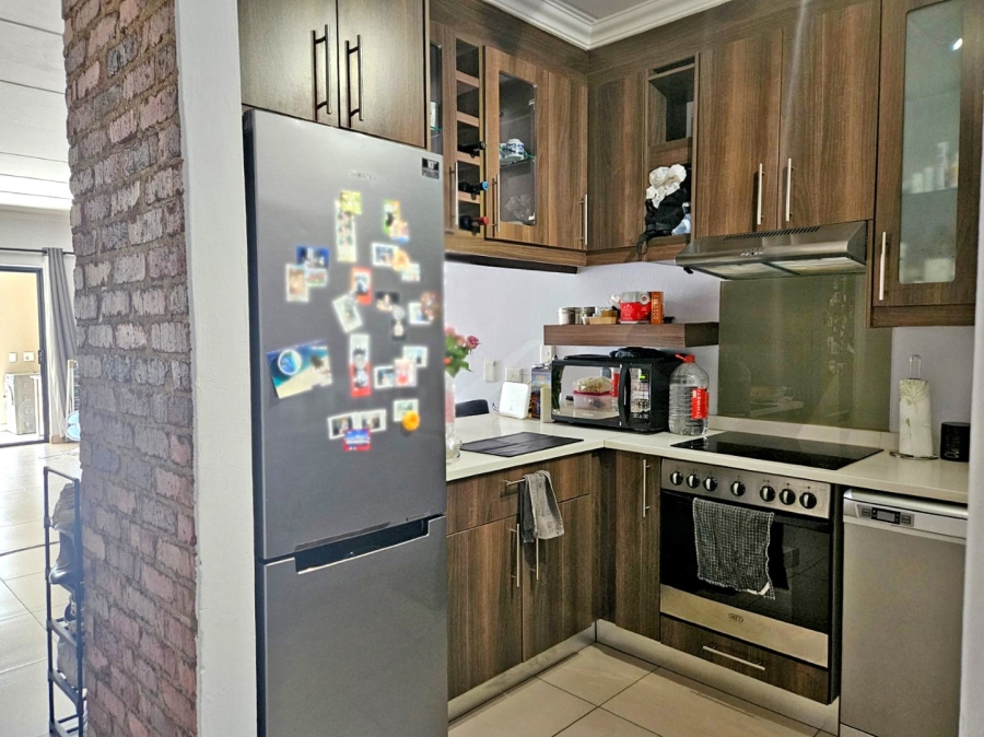 To Let 2 Bedroom Property for Rent in Edenburg Gauteng