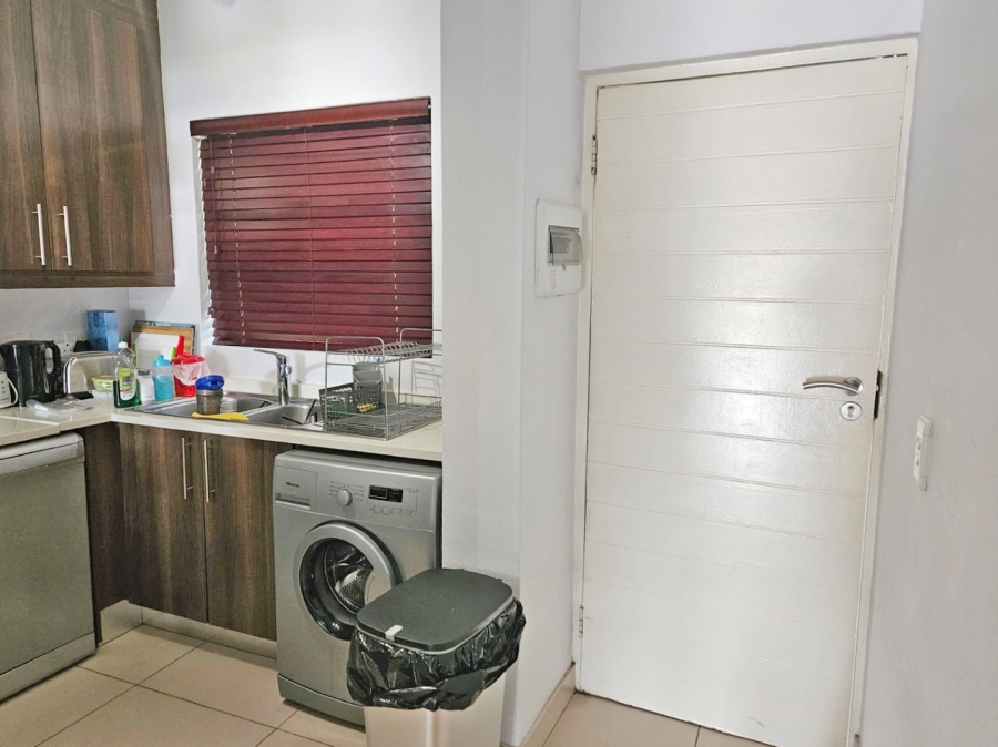 To Let 2 Bedroom Property for Rent in Edenburg Gauteng