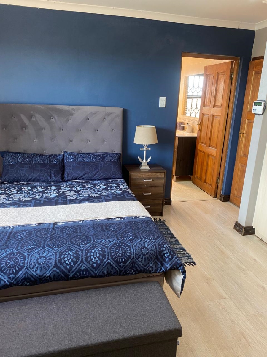 2 Bedroom Property for Sale in Vanderbijlpark SE 8 Gauteng