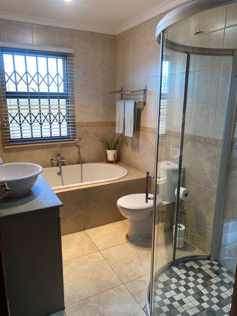 2 Bedroom Property for Sale in Vanderbijlpark SE 8 Gauteng
