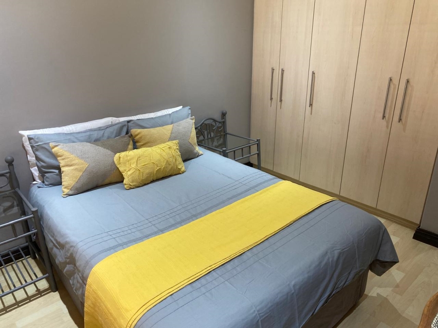 2 Bedroom Property for Sale in Vanderbijlpark SE 8 Gauteng