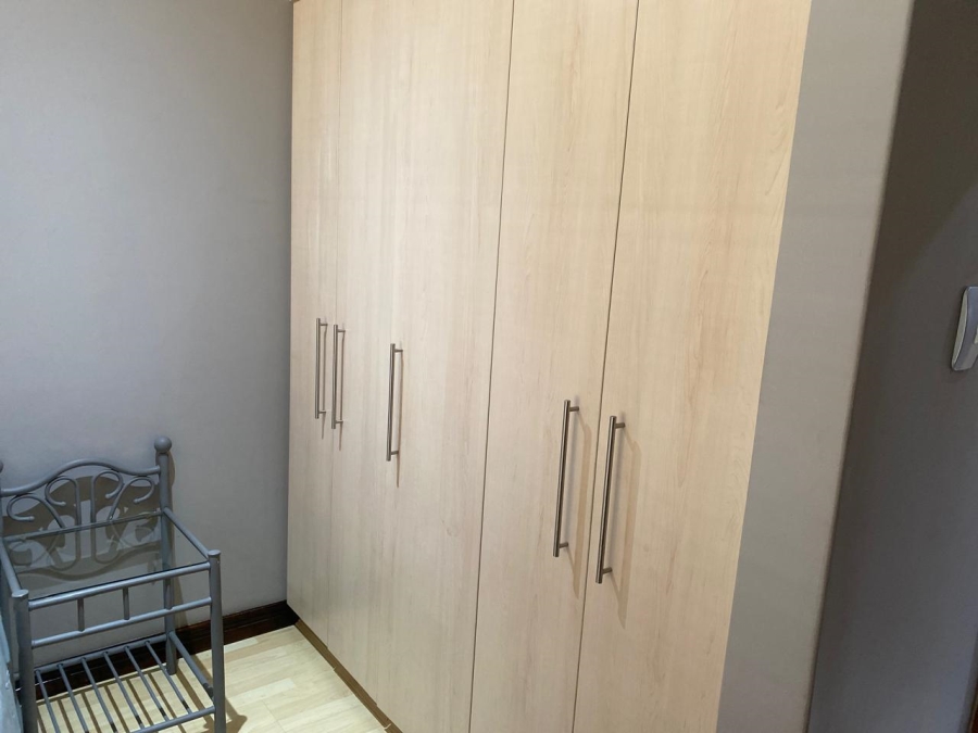 2 Bedroom Property for Sale in Vanderbijlpark SE 8 Gauteng