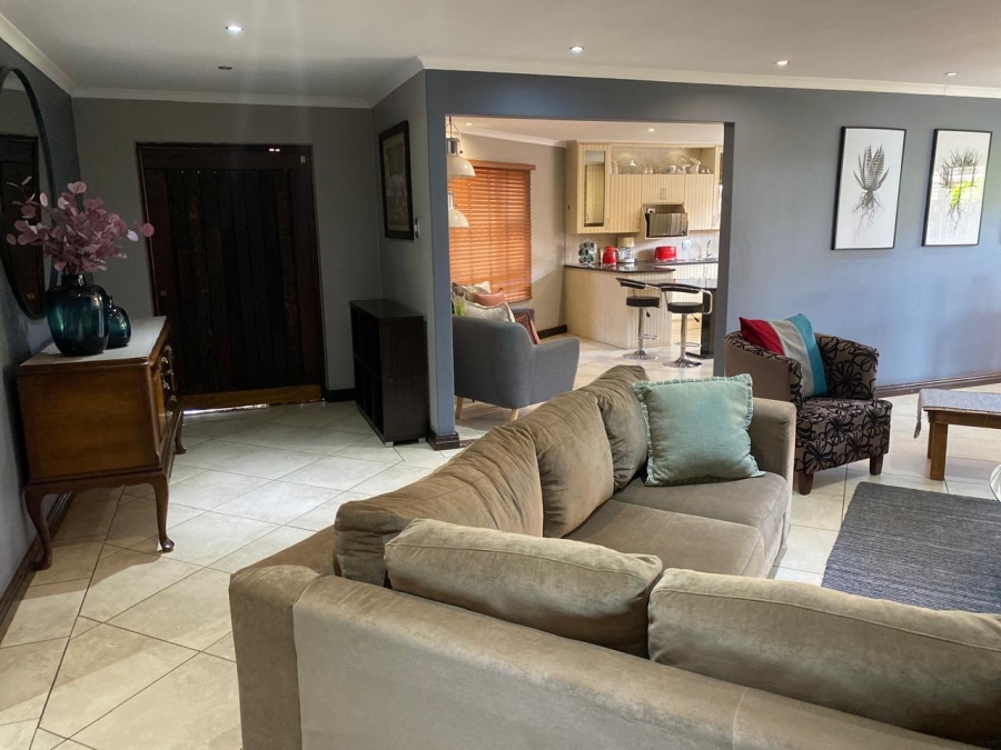 2 Bedroom Property for Sale in Vanderbijlpark SE 8 Gauteng