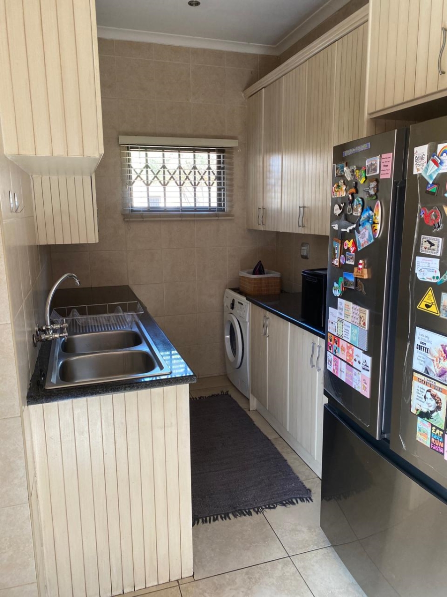 2 Bedroom Property for Sale in Vanderbijlpark SE 8 Gauteng