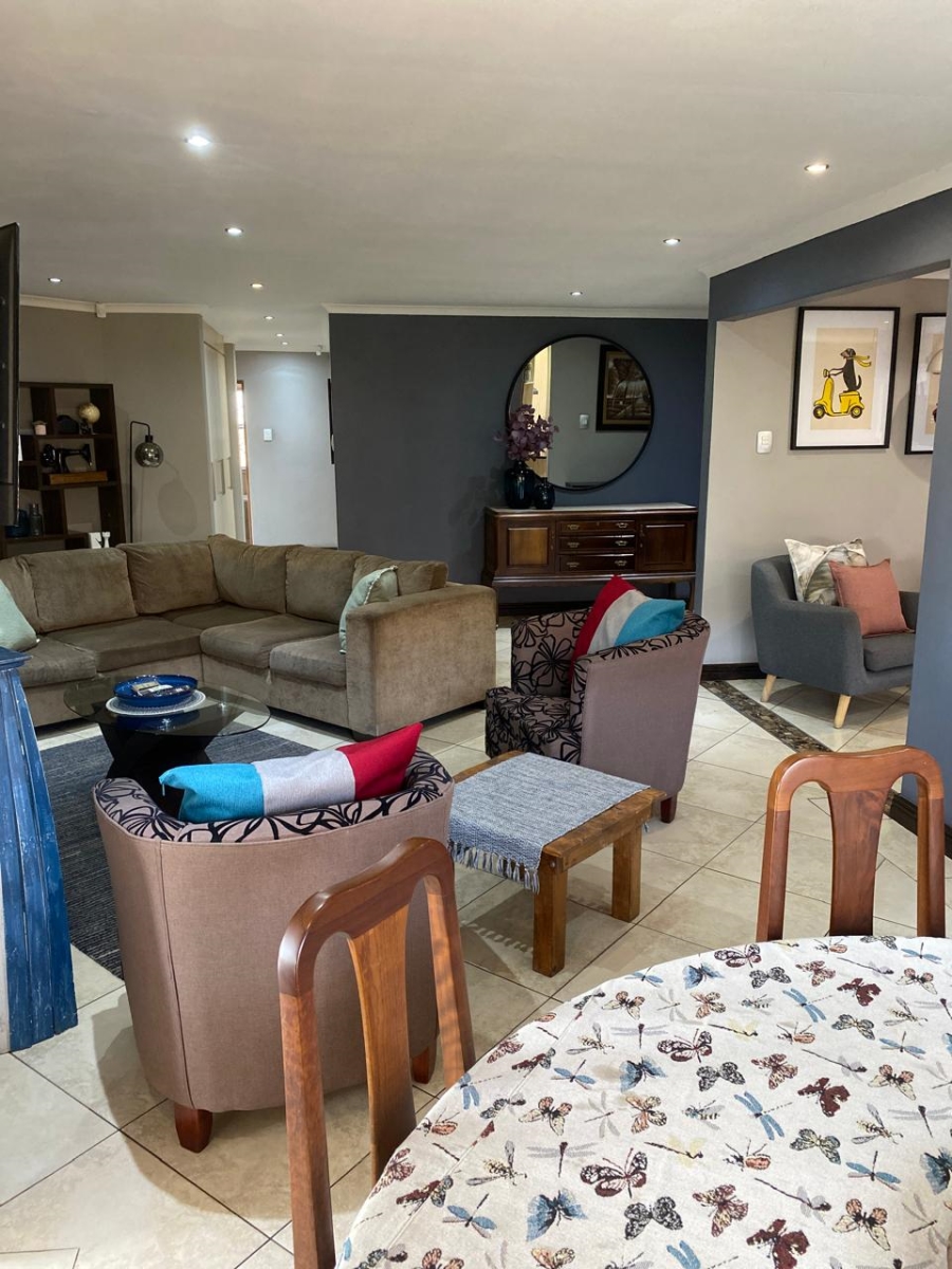 2 Bedroom Property for Sale in Vanderbijlpark SE 8 Gauteng