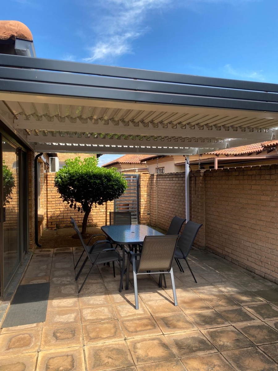 2 Bedroom Property for Sale in Vanderbijlpark SE 8 Gauteng