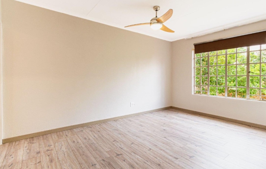 3 Bedroom Property for Sale in Amorosa Gauteng