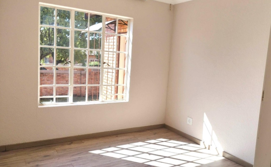 3 Bedroom Property for Sale in Amorosa Gauteng