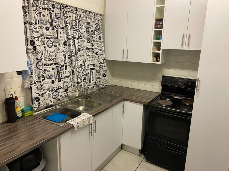 2 Bedroom Property for Sale in Rant En Dal Gauteng