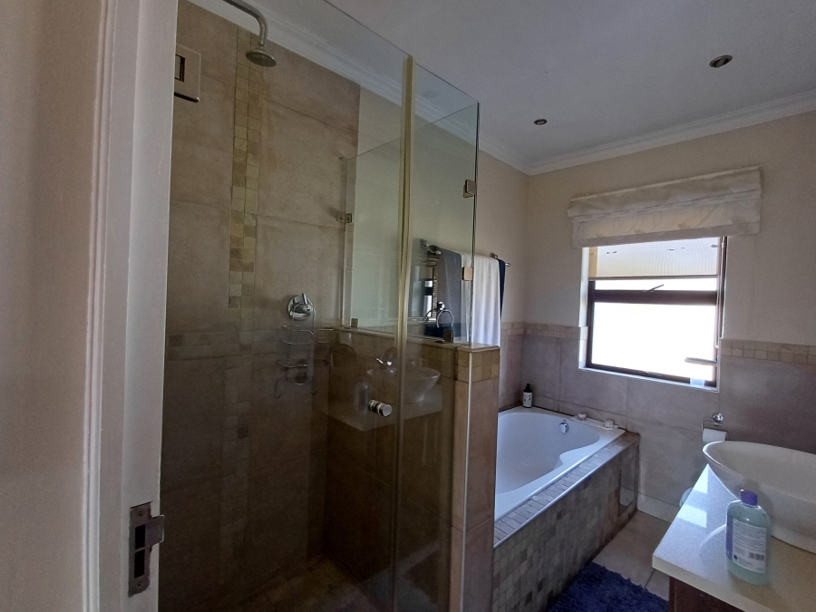 To Let 3 Bedroom Property for Rent in Bushwillow Park Estate Gauteng