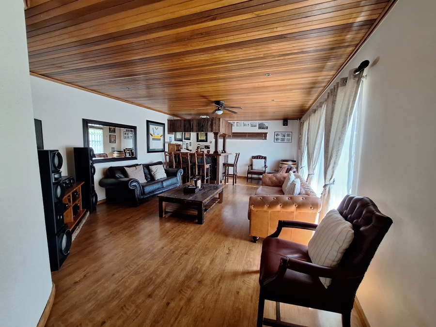 4 Bedroom Property for Sale in Noordheuwel Gauteng