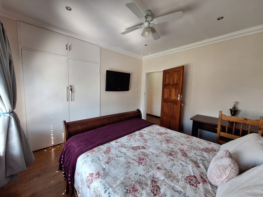 4 Bedroom Property for Sale in Noordheuwel Gauteng