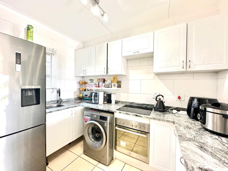 3 Bedroom Property for Sale in Kengies Gauteng