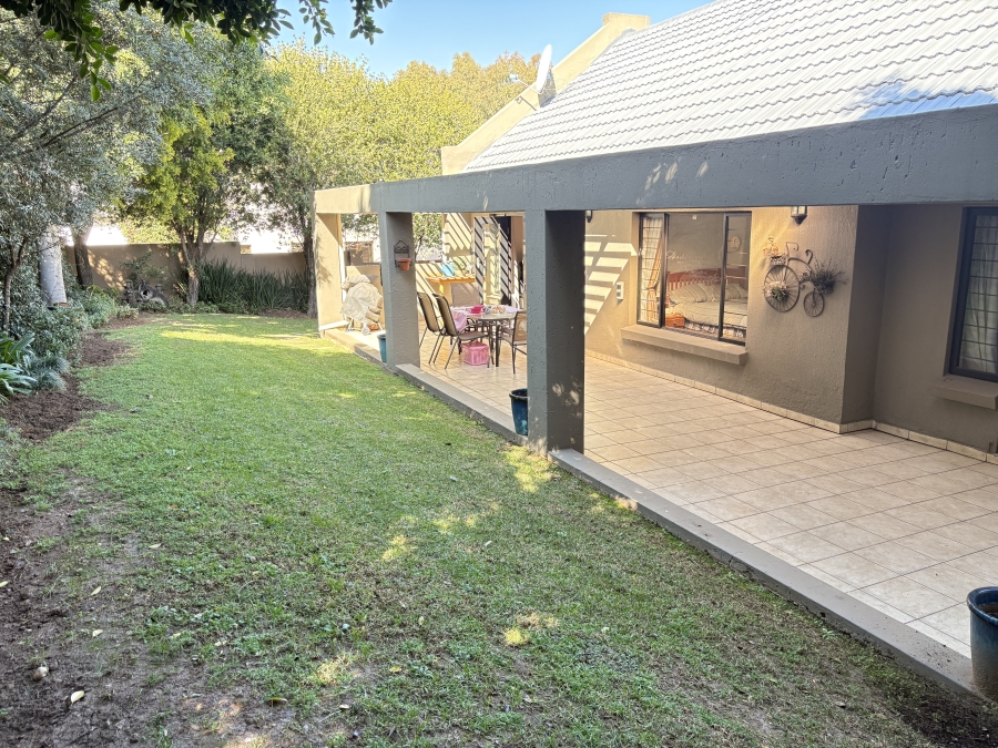 3 Bedroom Property for Sale in Douglasdale Gauteng