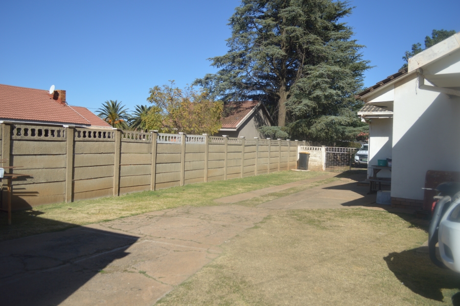 3 Bedroom Property for Sale in Sonland Park Gauteng