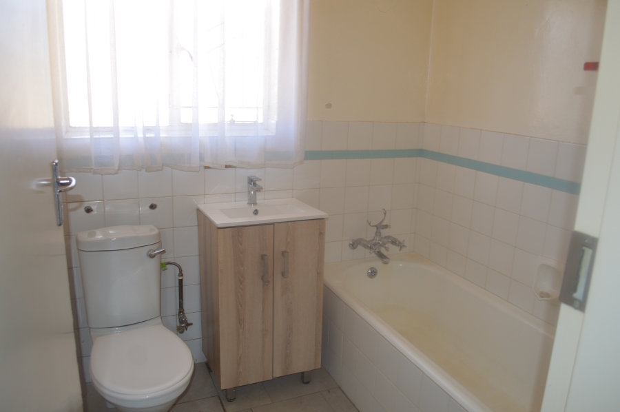 3 Bedroom Property for Sale in Sonland Park Gauteng