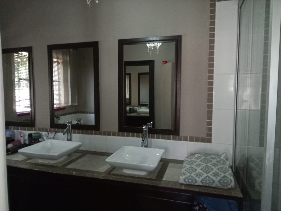 3 Bedroom Property for Sale in Pretoria Gardens Gauteng