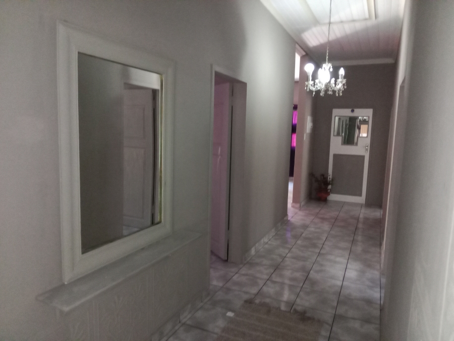 3 Bedroom Property for Sale in Pretoria Gardens Gauteng