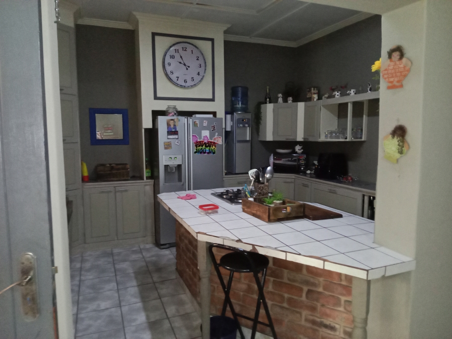 3 Bedroom Property for Sale in Pretoria Gardens Gauteng