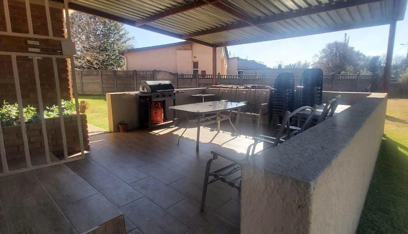 3 Bedroom Property for Sale in Sonland Park Gauteng