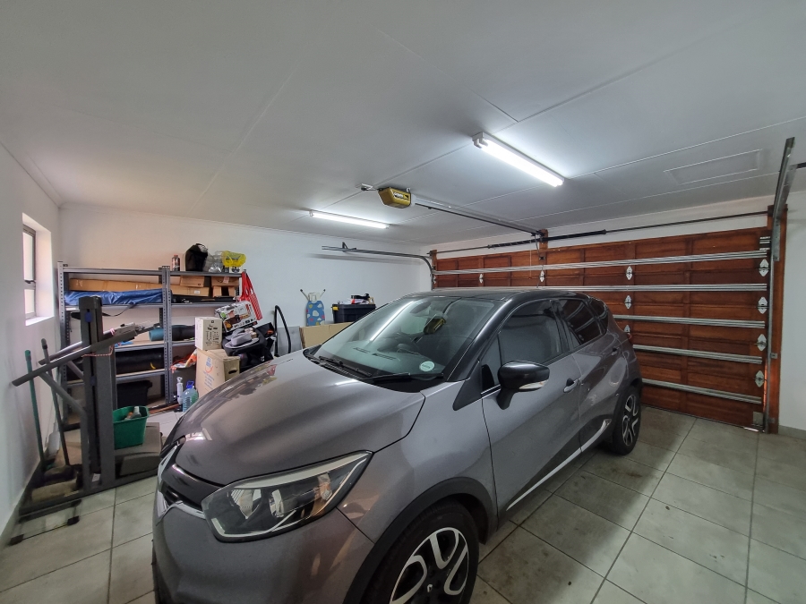 To Let 3 Bedroom Property for Rent in Equestria Gauteng