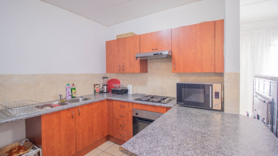 2 Bedroom Property for Sale in Comet Gauteng