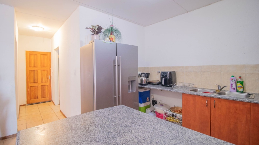 2 Bedroom Property for Sale in Comet Gauteng
