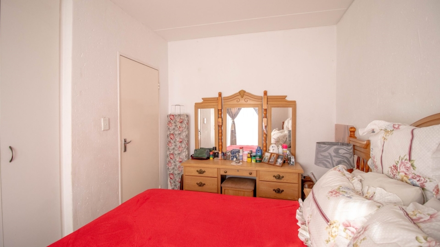 2 Bedroom Property for Sale in Comet Gauteng
