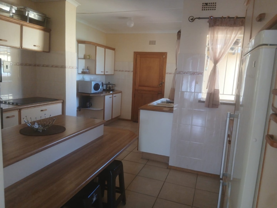 4 Bedroom Property for Sale in Greenhills Gauteng
