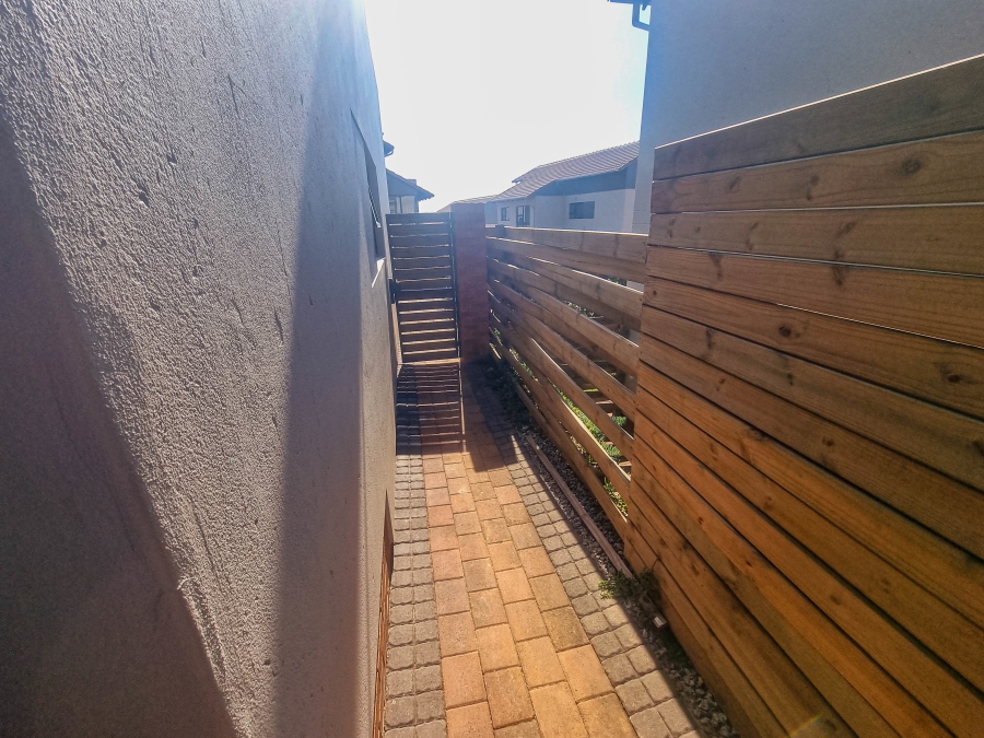 4 Bedroom Property for Sale in Amorosa Gauteng