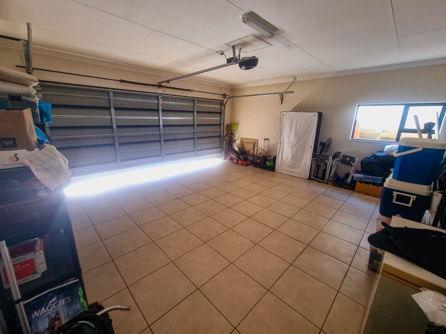 4 Bedroom Property for Sale in Amorosa Gauteng