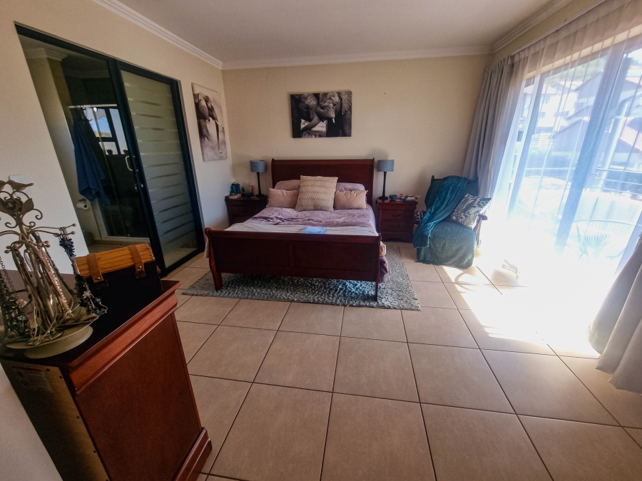 4 Bedroom Property for Sale in Amorosa Gauteng