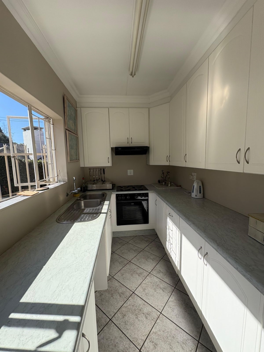 To Let 5 Bedroom Property for Rent in Garsfontein Gauteng