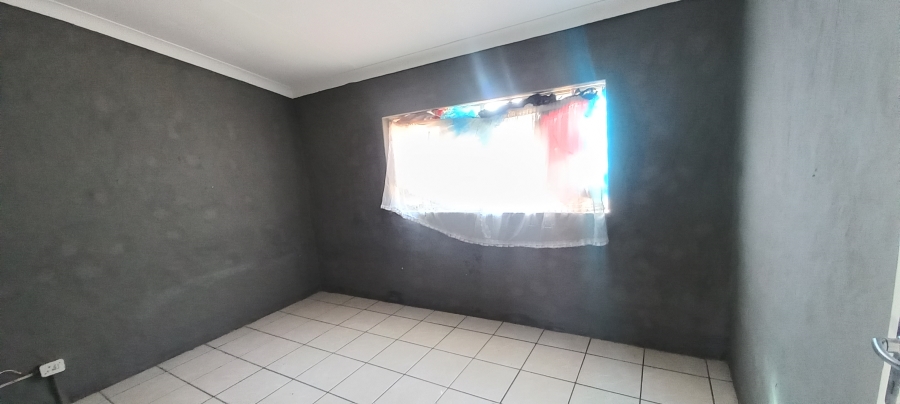 2 Bedroom Property for Sale in Danville Gauteng