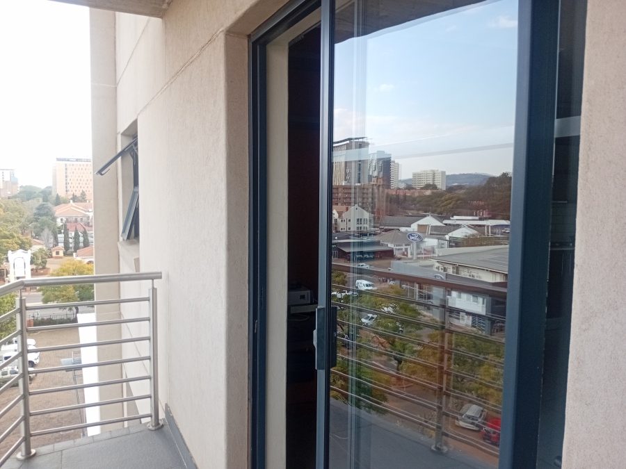 1 Bedroom Property for Sale in Hatfield Gauteng
