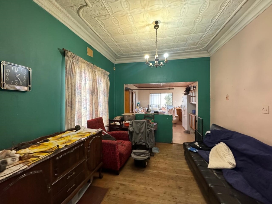 5 Bedroom Property for Sale in Townsview Gauteng