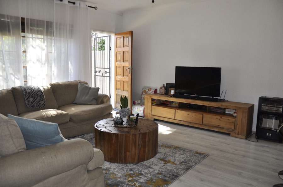 2 Bedroom Property for Sale in Paulshof Gauteng