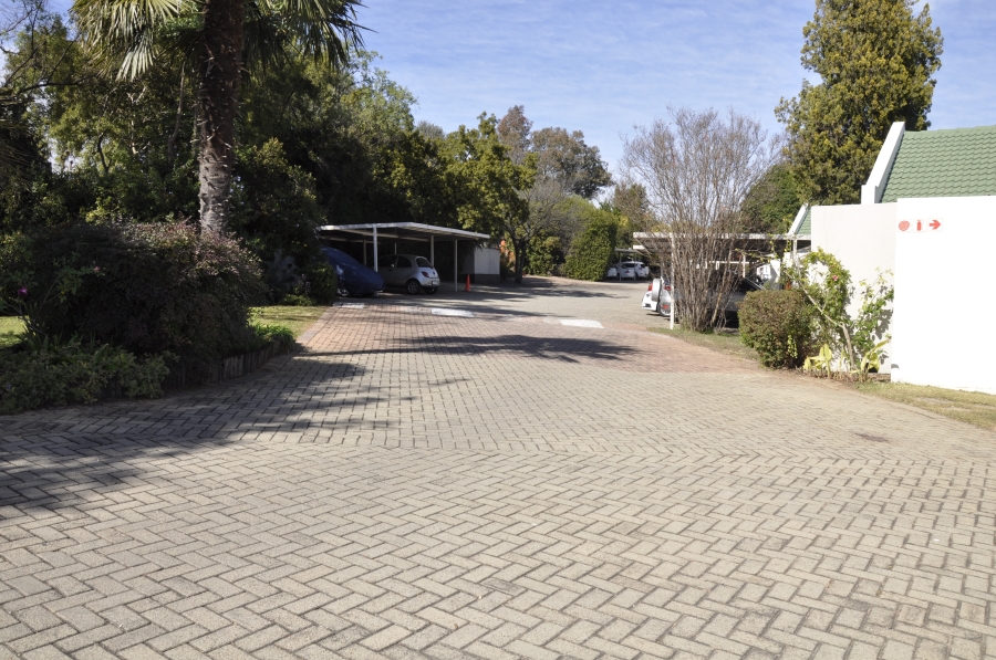 2 Bedroom Property for Sale in Paulshof Gauteng