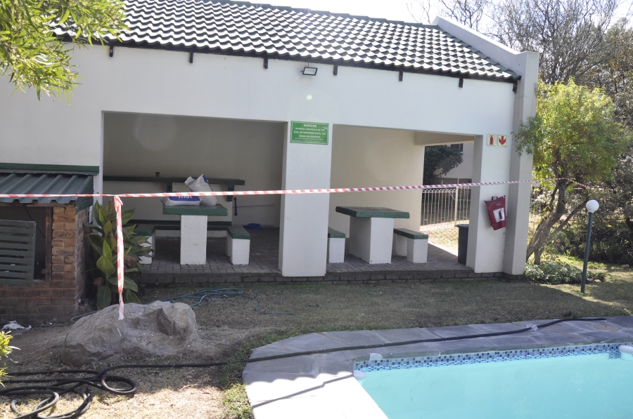 2 Bedroom Property for Sale in Paulshof Gauteng
