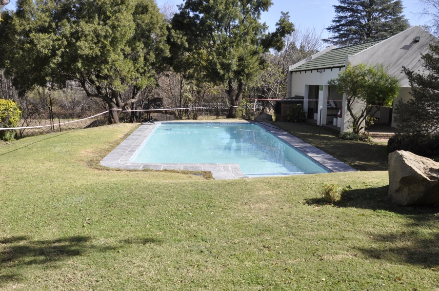2 Bedroom Property for Sale in Paulshof Gauteng
